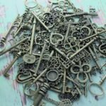 1 lb Antique Brass Skeleton Keys Mix