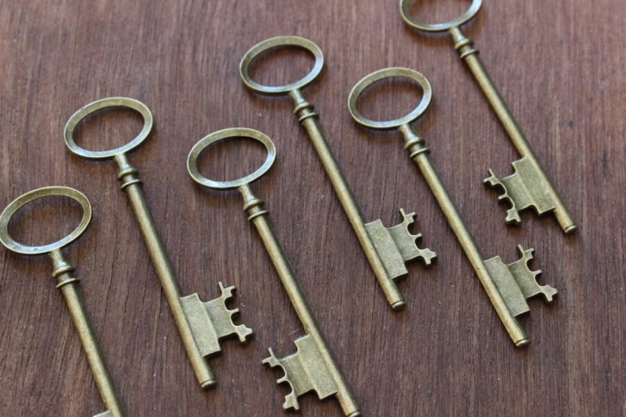 Antique Brass Double Sided Skeleton Key