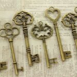 Antiqued Brass Skeleton Key Collection