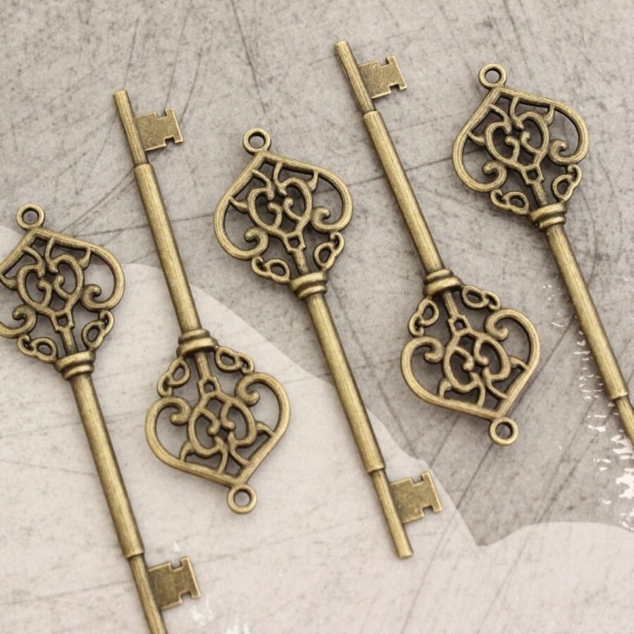 Large Double-Sided Antique Brass Skeleton Keys