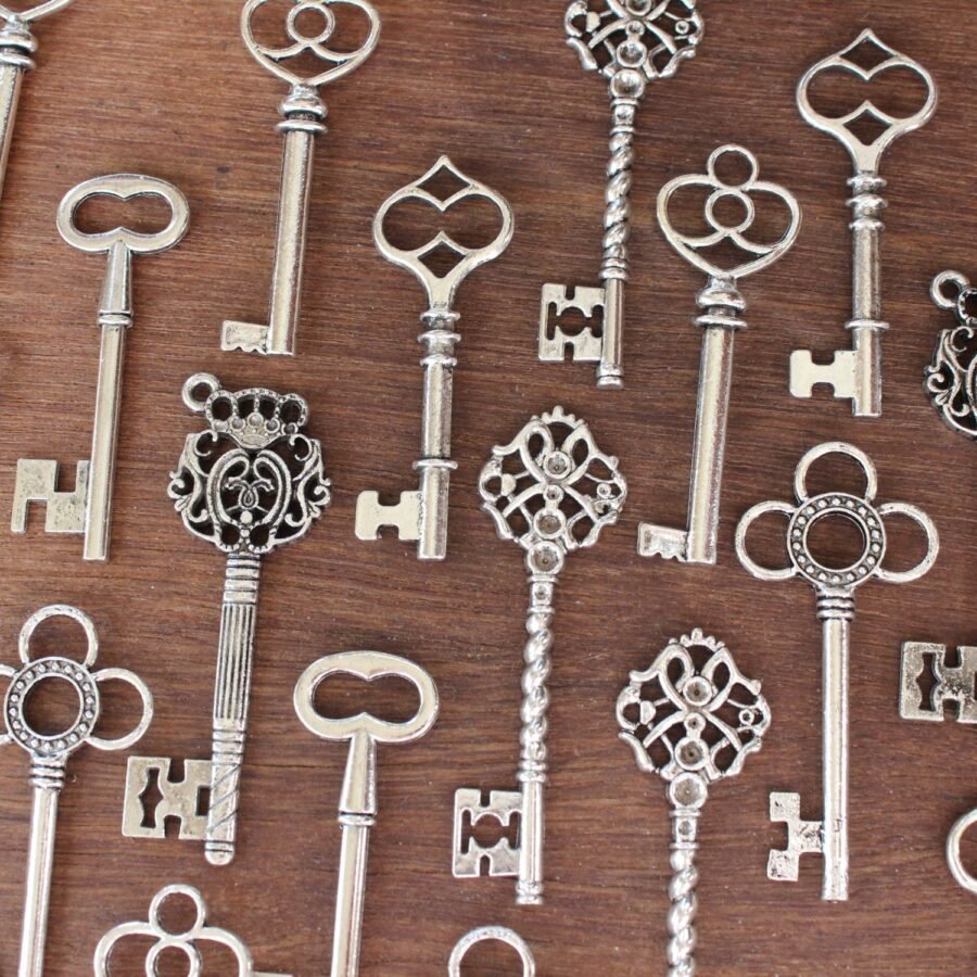 Large Skeleton Key Collection Wholesale Lot