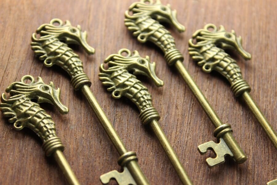 Seahorse Key Charms Set, Antique Brass