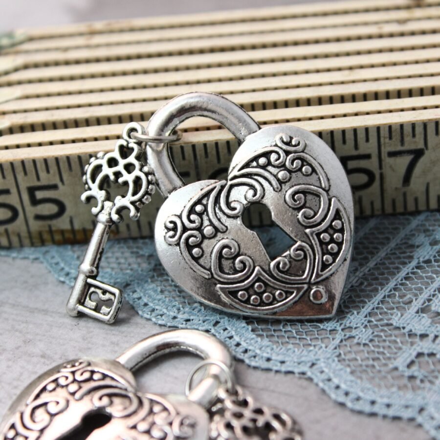 Victorian Heart Lock & Key Charm