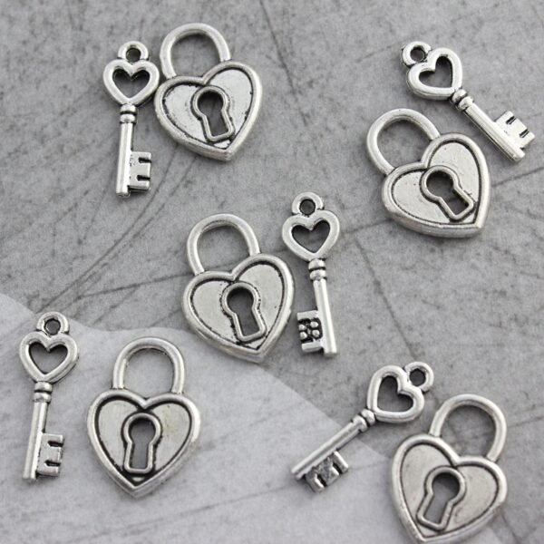 Vintage Heart Lock Key Charms Set